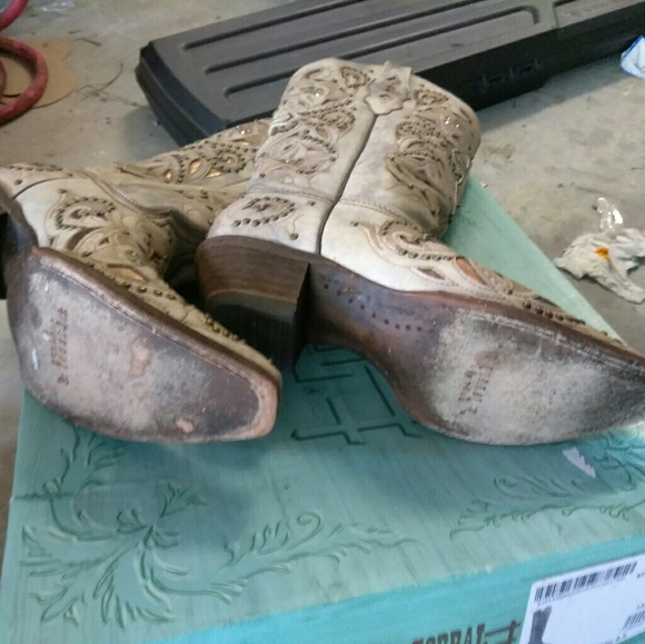 Coral womens boots - Picture 2 of 5